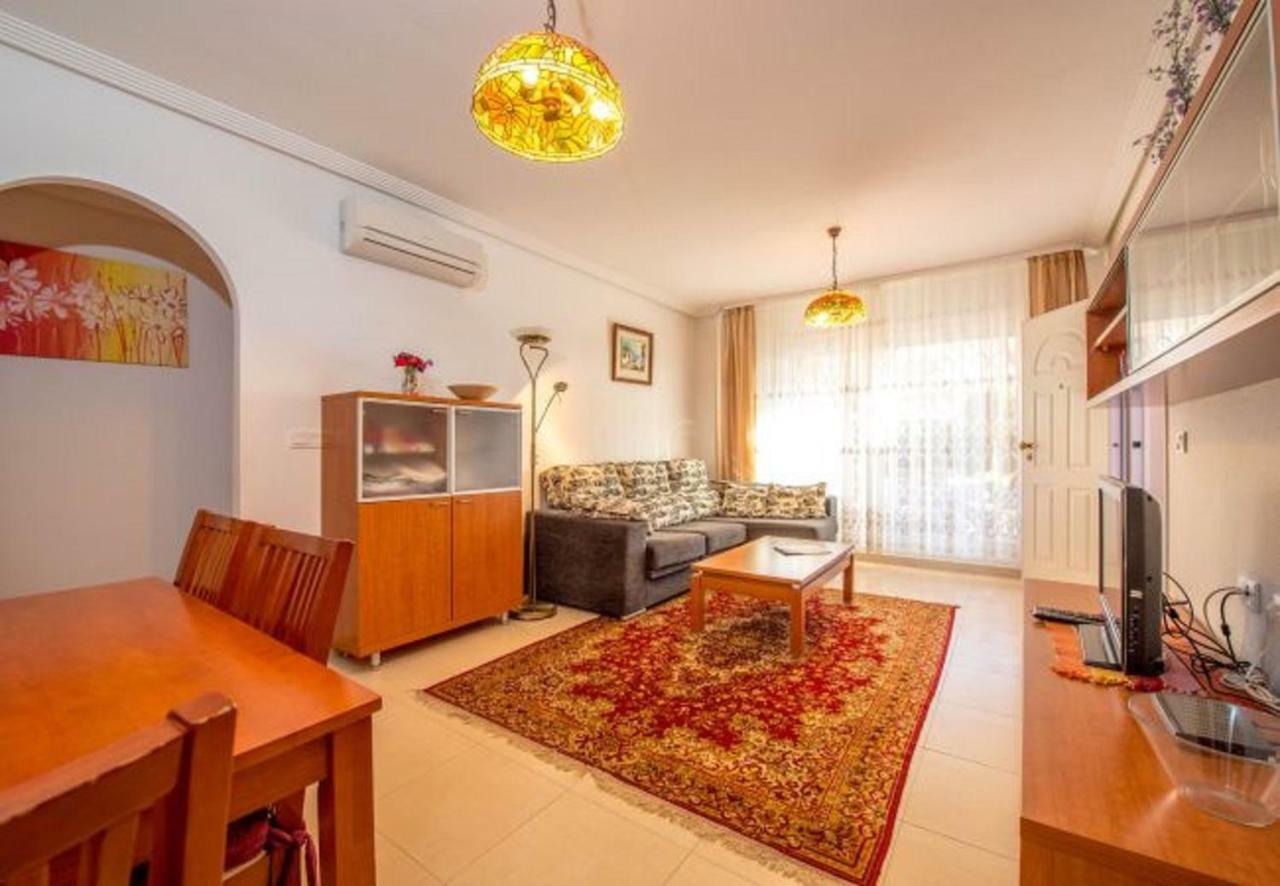 Apartamento "Carmen" Zeniamar オリウエラ エクステリア 写真