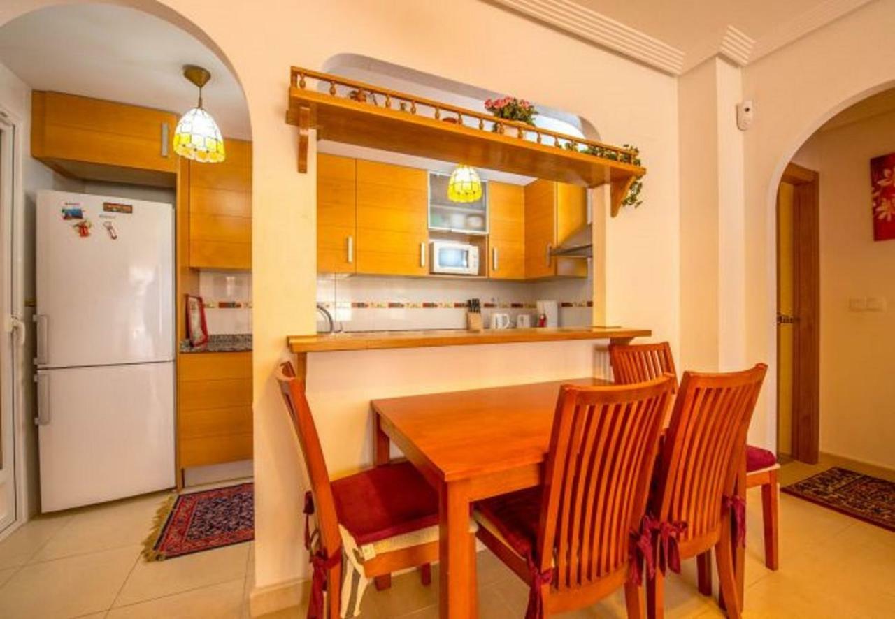 Apartamento "Carmen" Zeniamar オリウエラ エクステリア 写真